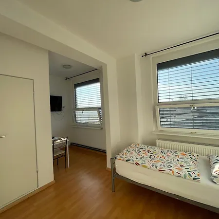 Ferienwohnung Gastem Ug Berlin Exterior foto