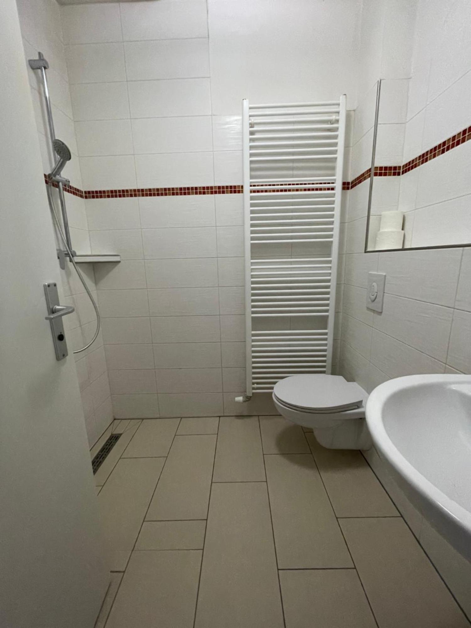 Privatunterkunft Gastem Ug *